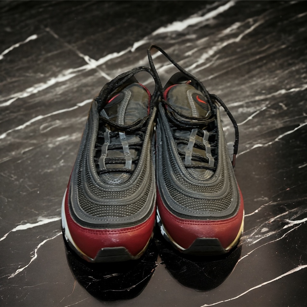 Air max 97 men’s size 12 burgundy and black